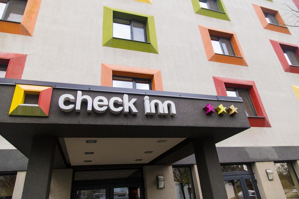 Hotel Check Inn Timişoara Exterior foto